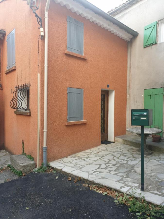 Maison De Village De 98 M2 Typiquement Provencale Pierrevert Εξωτερικό φωτογραφία