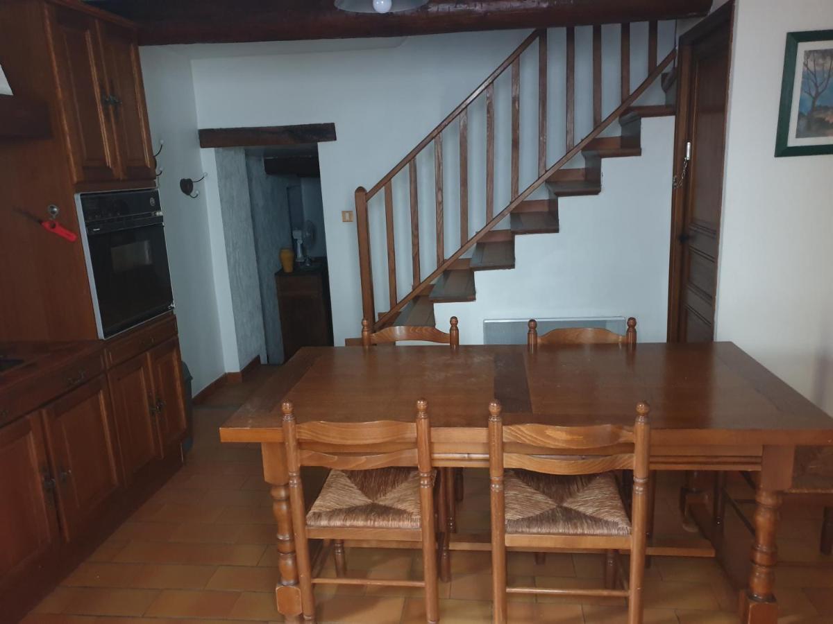 Maison De Village De 98 M2 Typiquement Provencale Pierrevert Εξωτερικό φωτογραφία